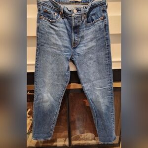 Womens LEVIS Wedgie Straight Medium Wash Blue Jeans Sz 26 Concealed Button fly